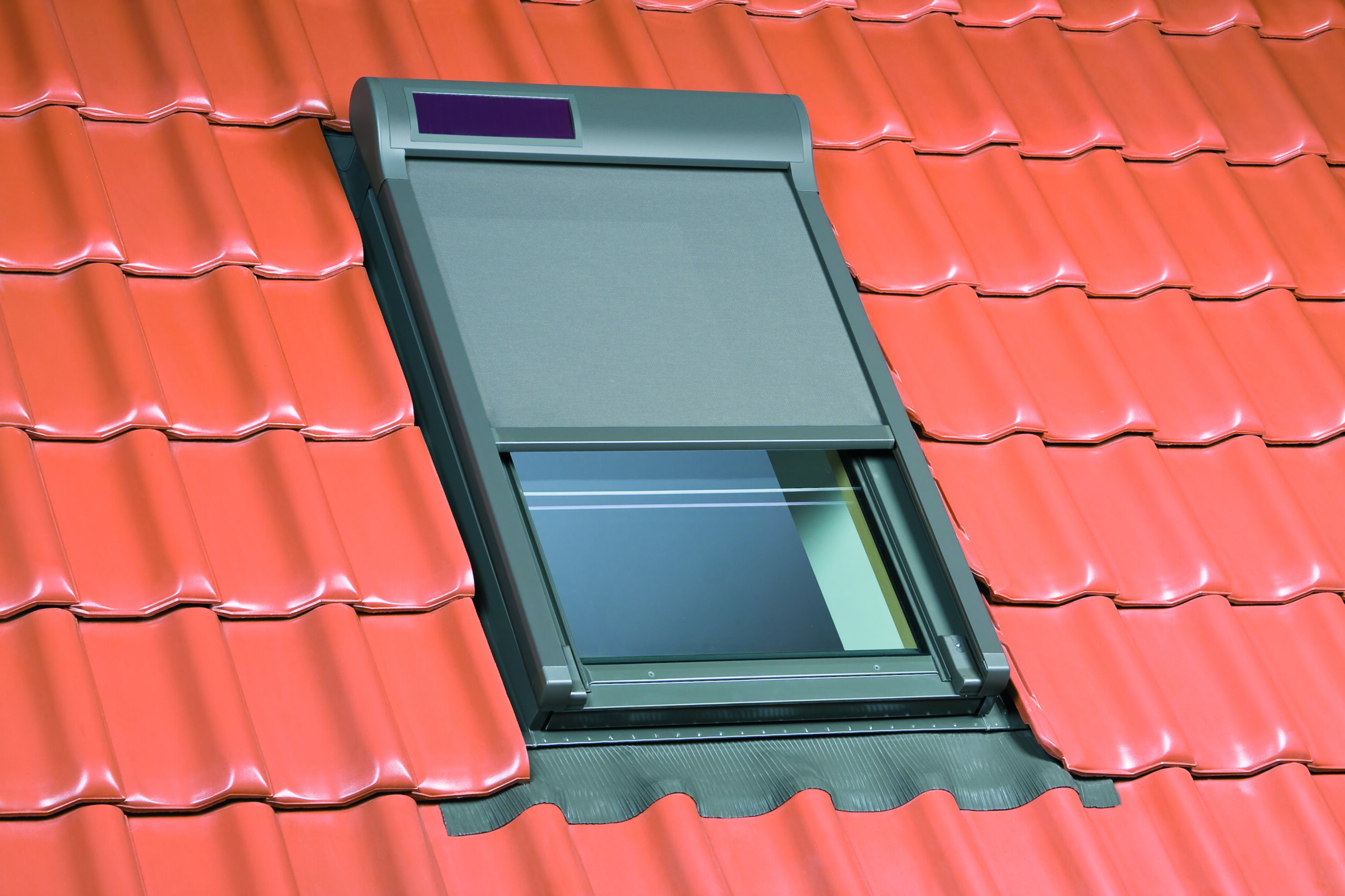 FAKRO AMZ Solar Netzmarkise für Dachfenster