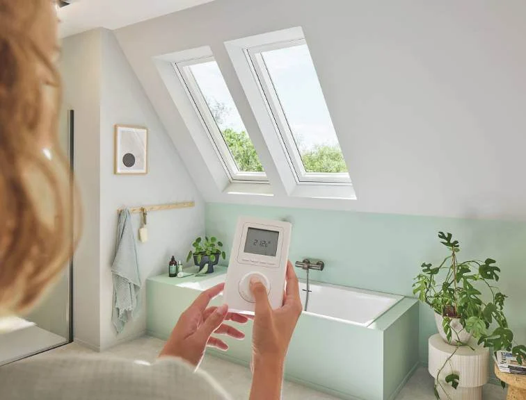 ROTO Designo Heat Hitzeschutz für Dachfenster